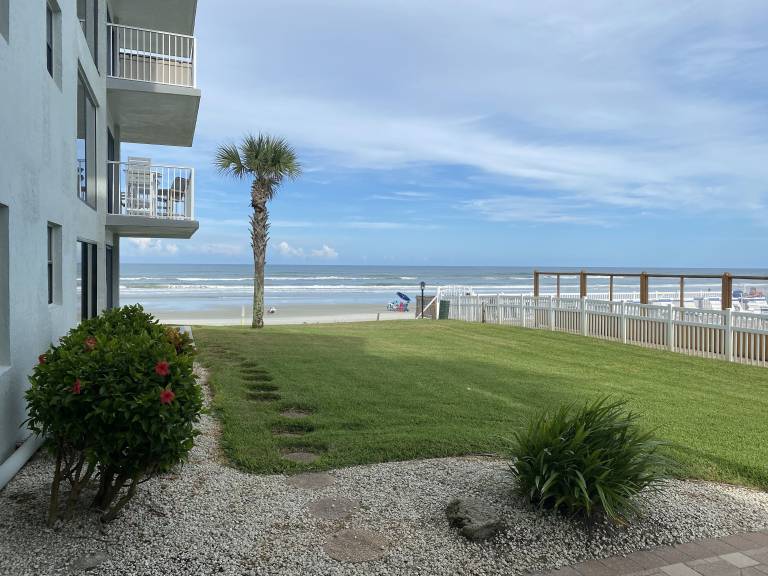 Condo New Smyrna Beach