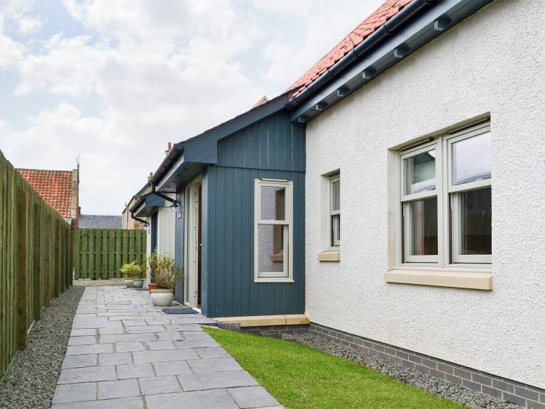 Cottage  Edinburgh