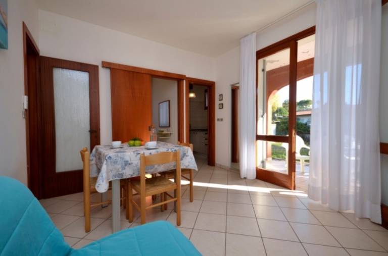 Villa with garden, patio & barbeque | Garden view — photo 2