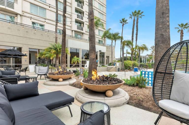 DoubleTree by Hilton Hotel San Diego Mission Valley