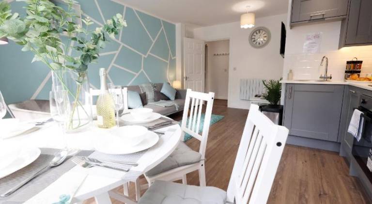 Holiday apartment | Next to Cardiff Castle — photo 4