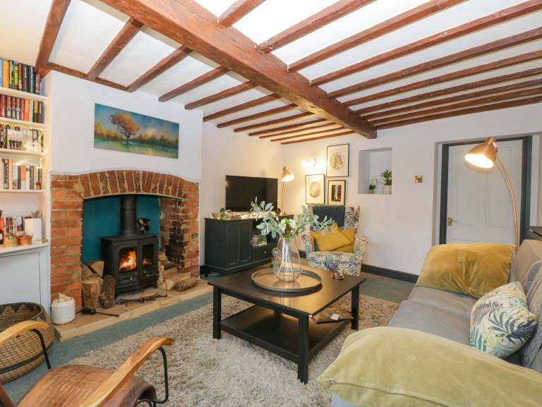 Family-friendly cottage with yard | Pets are welcome — photo 3