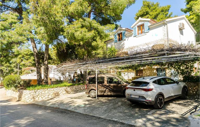 Ferienwohnung in Ivan Dolac, Pitve, Kroatien für max. 4 Personen Ferienwohnung in Ivan Dolac, Pitve, Kroatien für max. 4 Personen