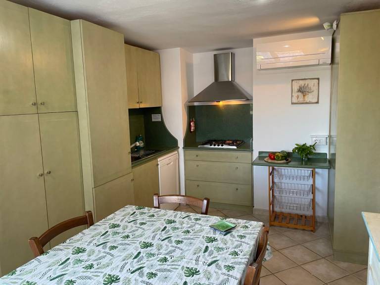 Rental apartment with pool & patio | Beach nearby | Pets allowed — photo 3
