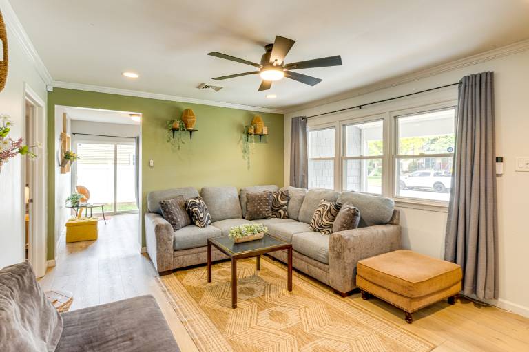 Near Dog Beach: Somers Point Escape w/ Large Yard! — photo 4