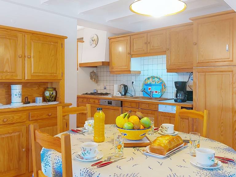Fully equipped vacation home with grill, garden & terrace | Beach nearby | Pets are welcome — photo 4