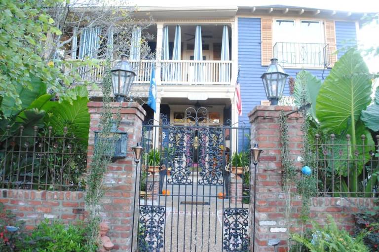 Stay Fairfield Fairfield Place and Fairfield Manor Bed & Breakfast