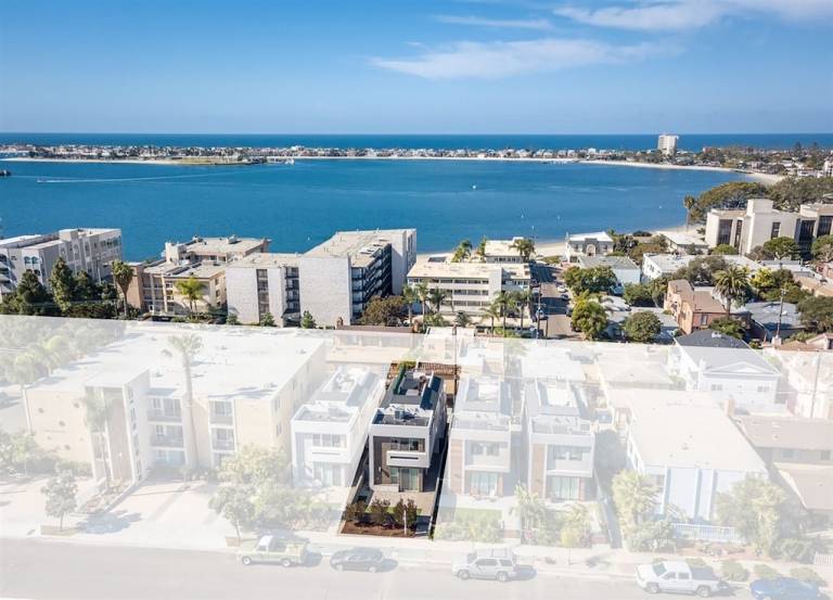 House Mission Beach