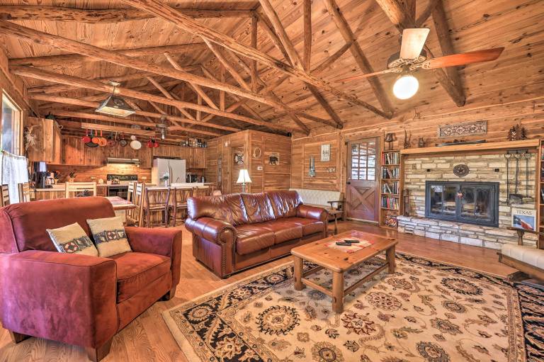 Rustic Canyon Lake Cabins w/ Hot Tub on  3 Acres — photo 3