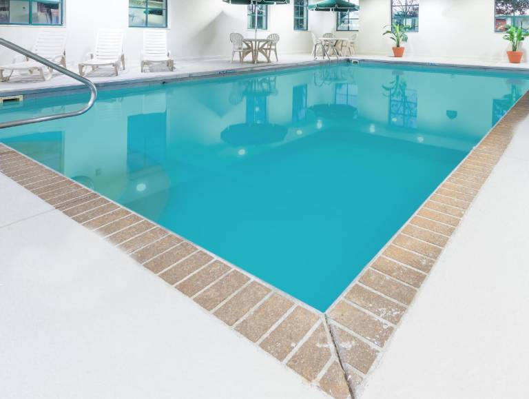 Wingate by Wyndham Indianapolis Airport-Rockville Rd. — photo 2
