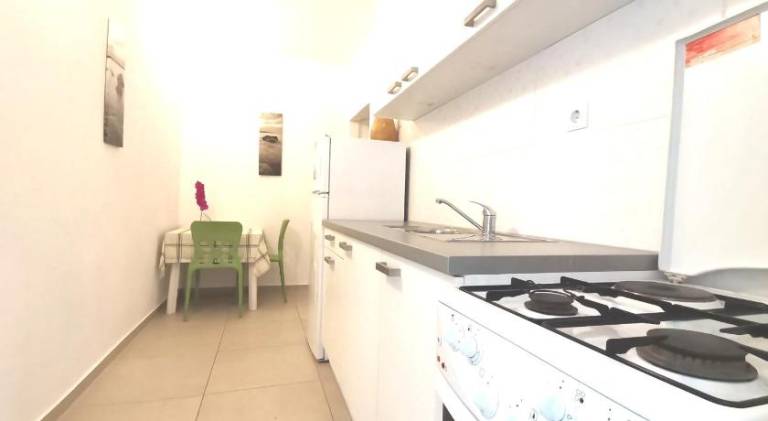 Holiday apartment with patio — photo 5