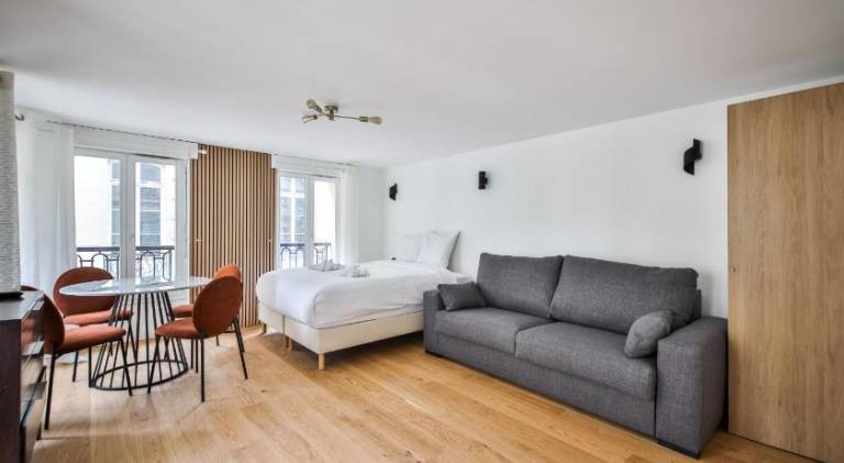 Holiday apartment | Close to Place de la Concorde | Pets allowed in Clichy