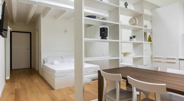 Rental apartment | Near Two Towers — photo 2