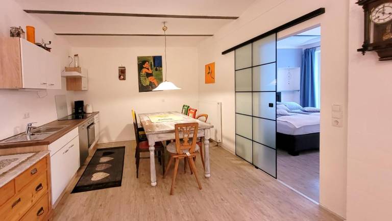 Rental apartment with garden, sauna & patio | Garden view — photo 3