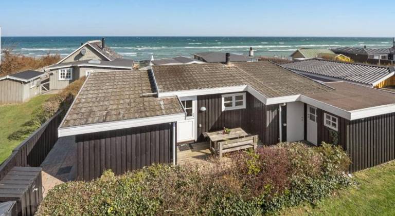 Vacation home with 2 rooms for 6 persons in Nyborg