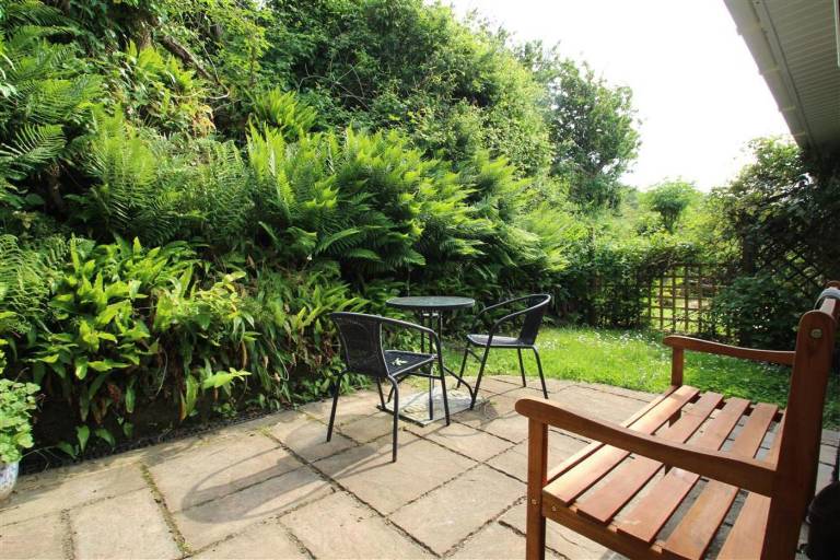 Nice lodge with garden | Beach nearby | Pets allowed — photo 2