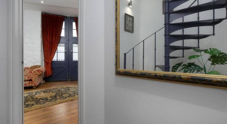 Rental apartment with 2 rooms for 4 persons — photo 4