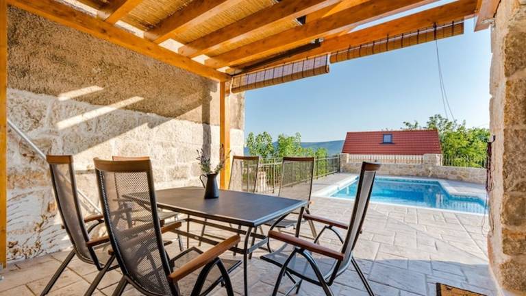 Ferienhaus Crivac
