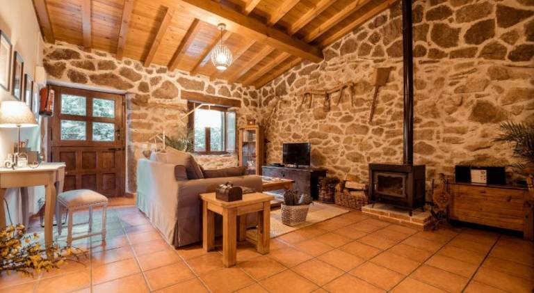 Vacation home with terrace & jacuzzi — photo 4