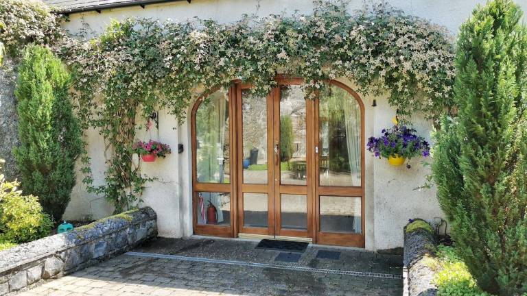 Cottage Ballyglan