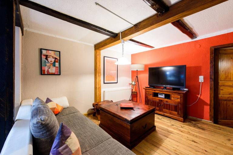 Apartment with 2 rooms for 5 persons — photo 3