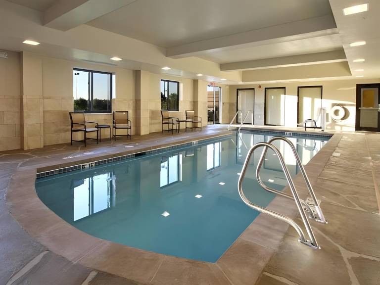 Holiday Inn Express - Colorado Springs - First & Main By IHG — photo 3