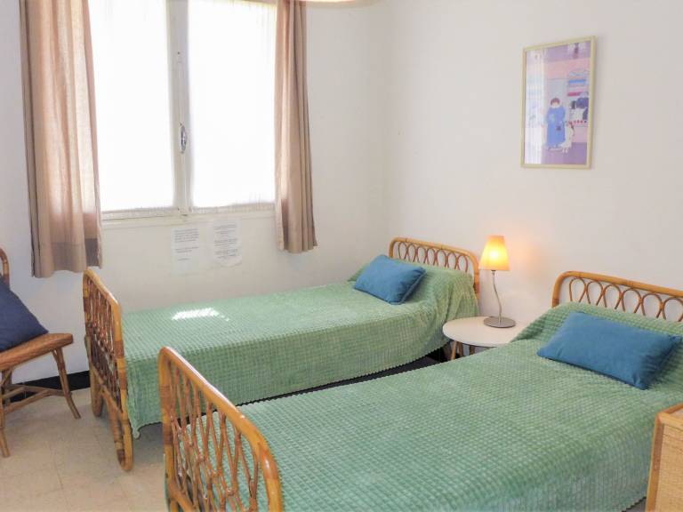 Lovely rental apartment with terrace, yard & grill | Beach nearby | Pet-friendly — photo 4