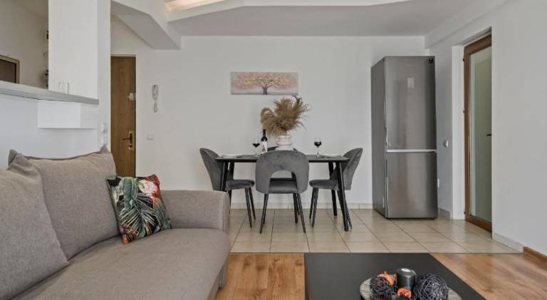 Nice apartment | Next to Stavropoleos Monastery | Dogs allowed — photo 5