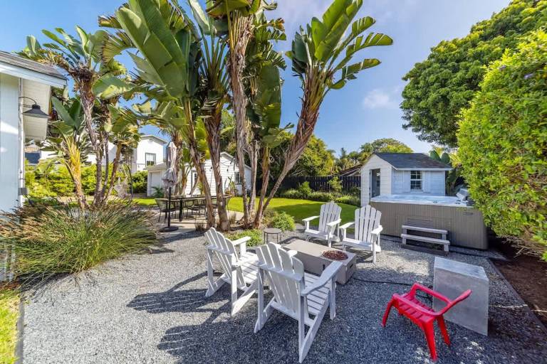 Vacation home with barbecue & yard | Sea view — photo 5
