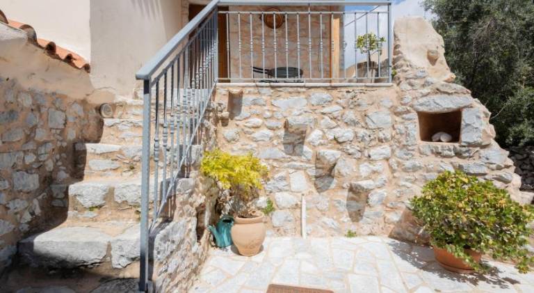Sophia Areopoli Guesthouse — photo 4