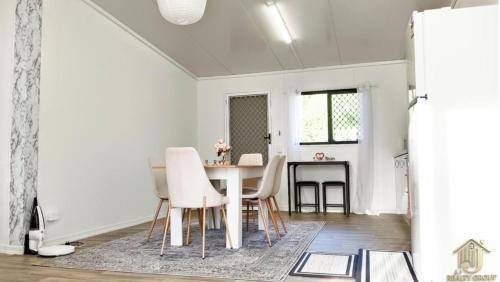 Bed and breakfast  MacLeay Island