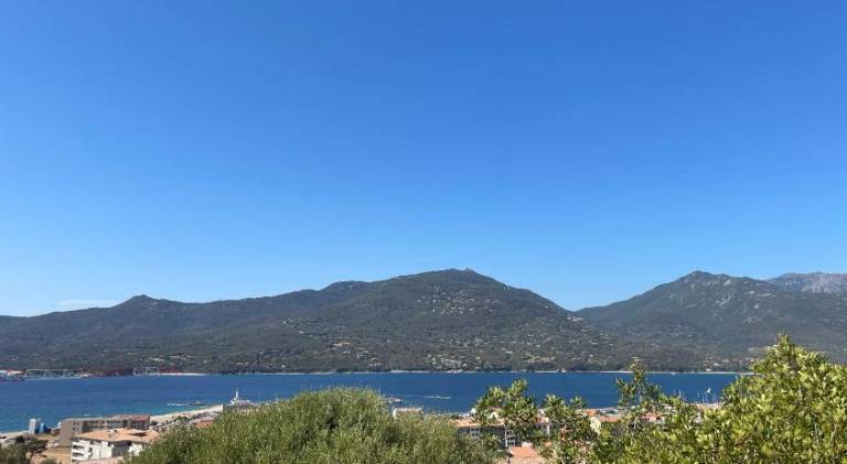 Lovely vacation home | Next to the beach | Pets are welcome in Sartene