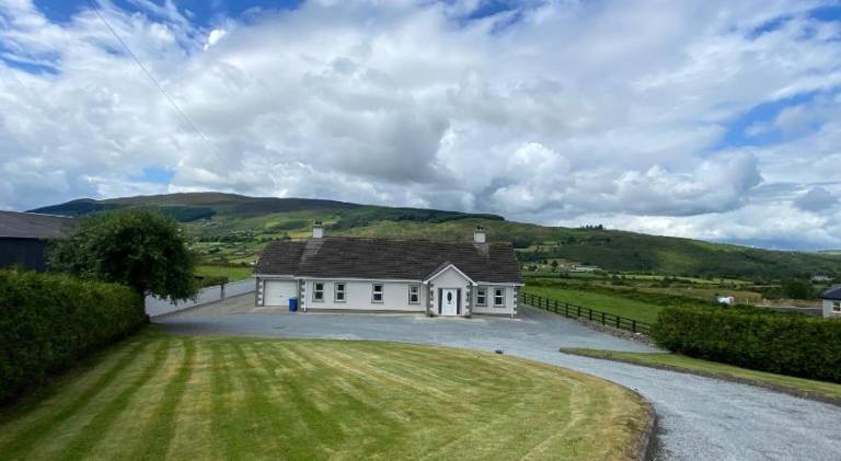 210 m&sup2; Ferienhaus