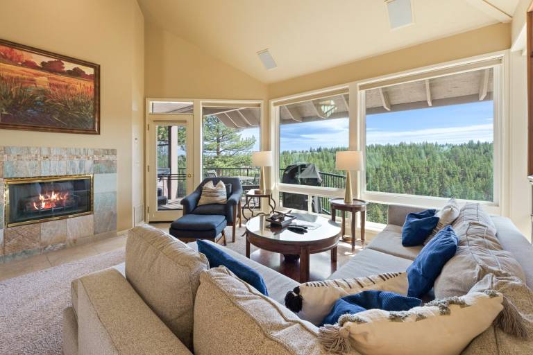 Children-friendly condo with private pool | Pet-friendly in Bend, OR