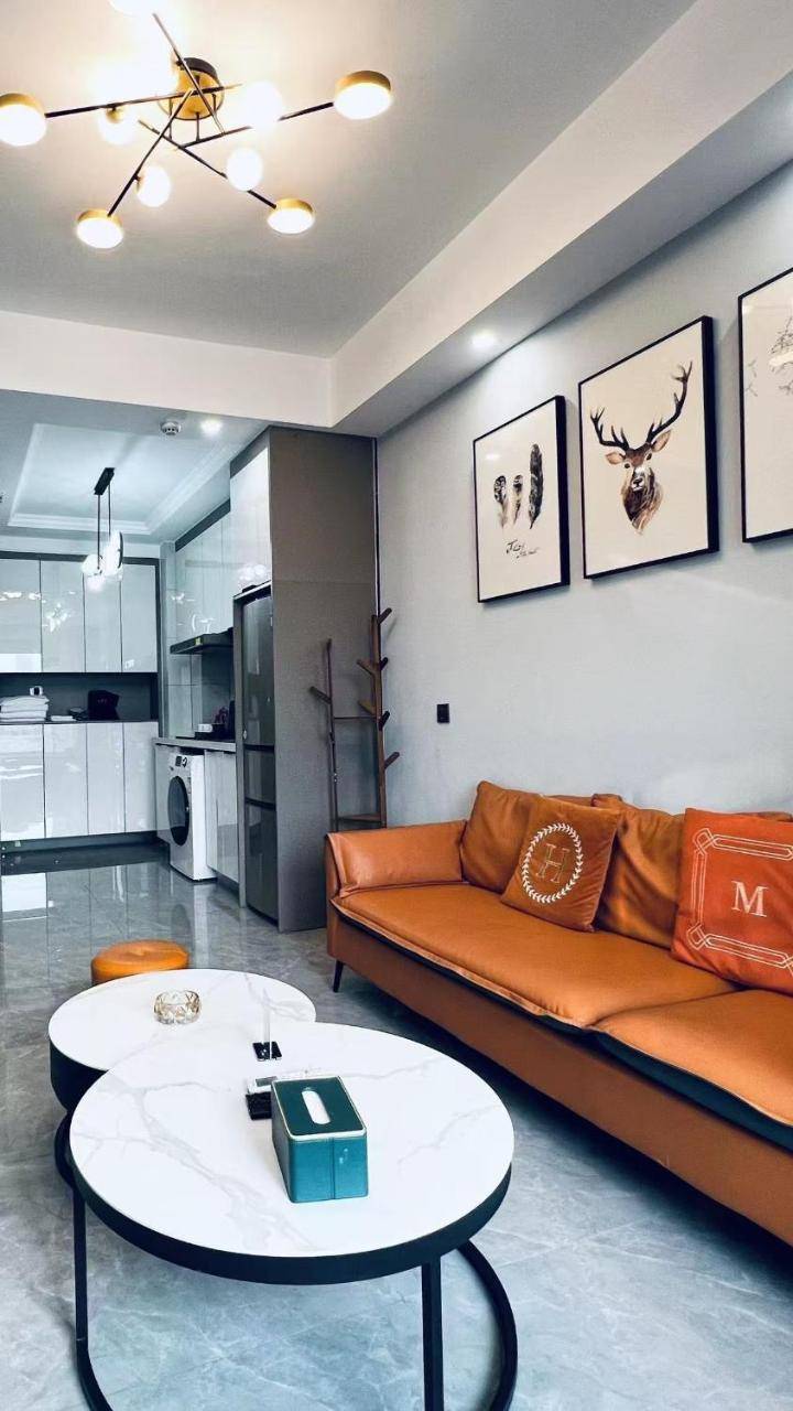 Serviced apartment with 2 rooms for 5 persons — photo 5