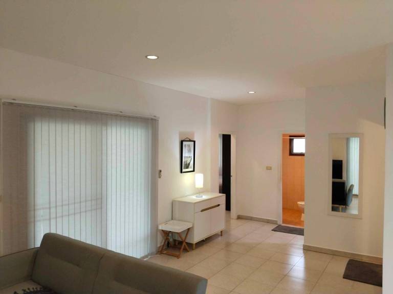 Villa with BBQ, pool & garden | Suitable for remote work — photo 2