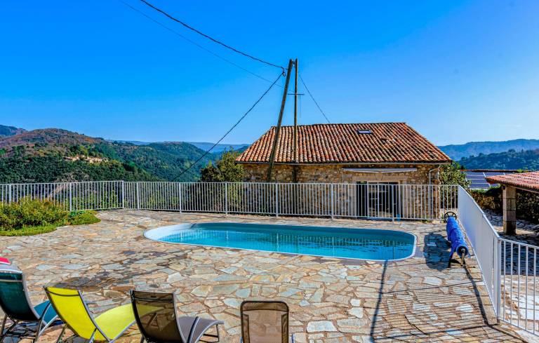 Maison de vacances  Meyras