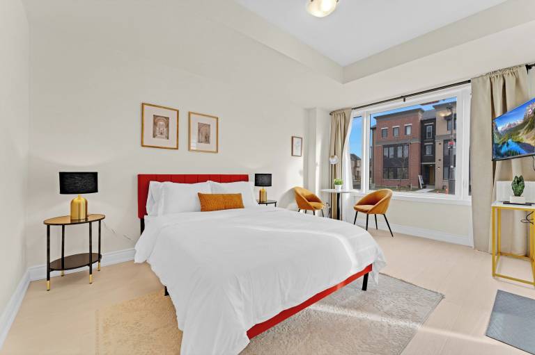 Apartment Oakville
