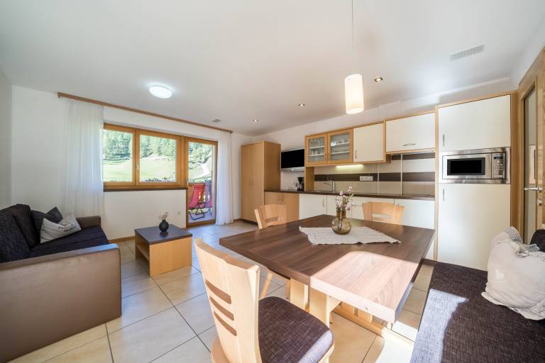 Apartment "Sonnenuntergang" with Panoramic Mountain View, Balconies & Sauna — photo 2