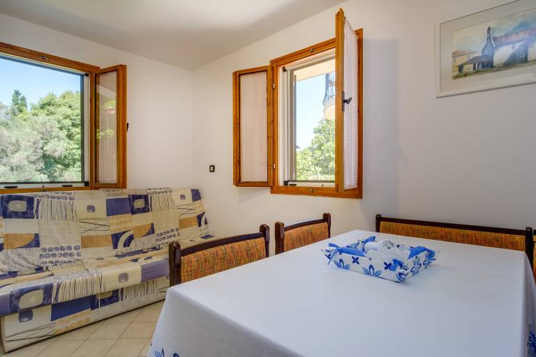 One bedroom apartment with terrace Nerezine, Lošinj (A-18734-a) — photo 3
