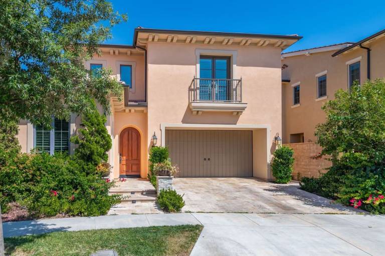 House Irvine