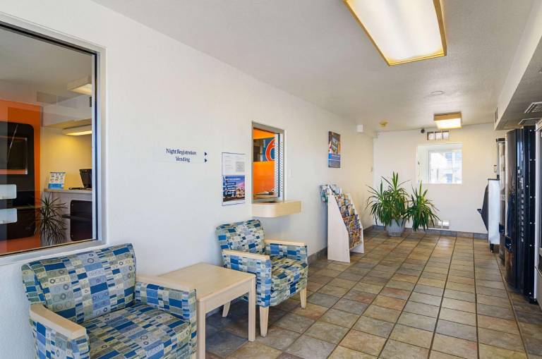 Motel 6 Laramie, WY — photo 4