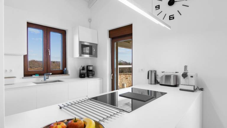 Fully equipped wonderful villa with terrace, private pool & BBQ | Sea view | Pets allowed — photo 3