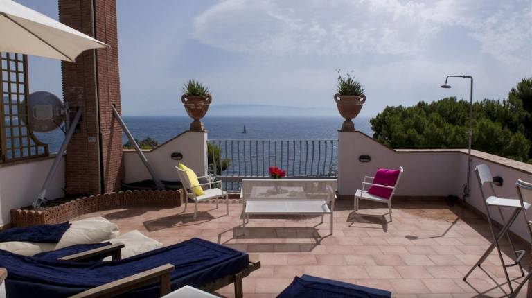House Taormina