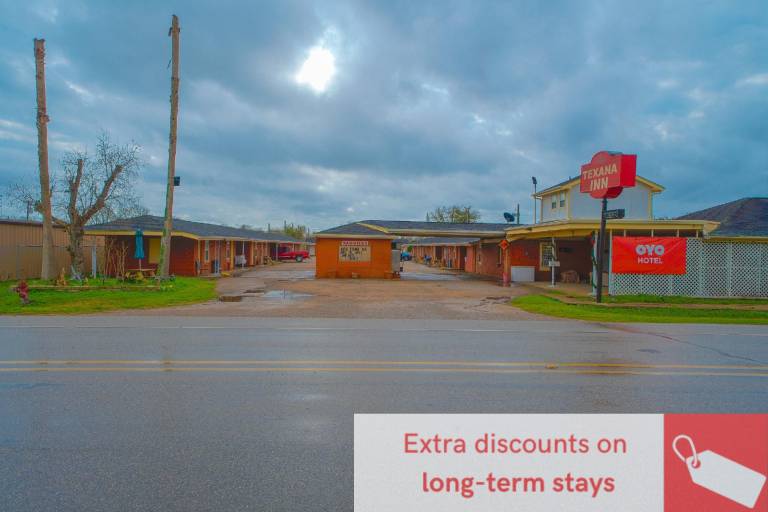 Texana Inn Edna By OYO in Edna, TX
