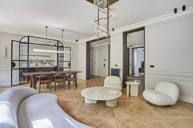 Condo  Paris