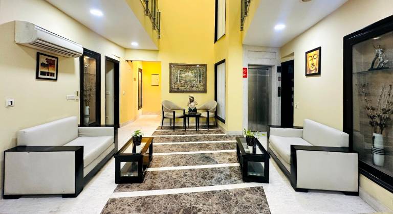 Posh Suites-Golf Course Road — photo 4