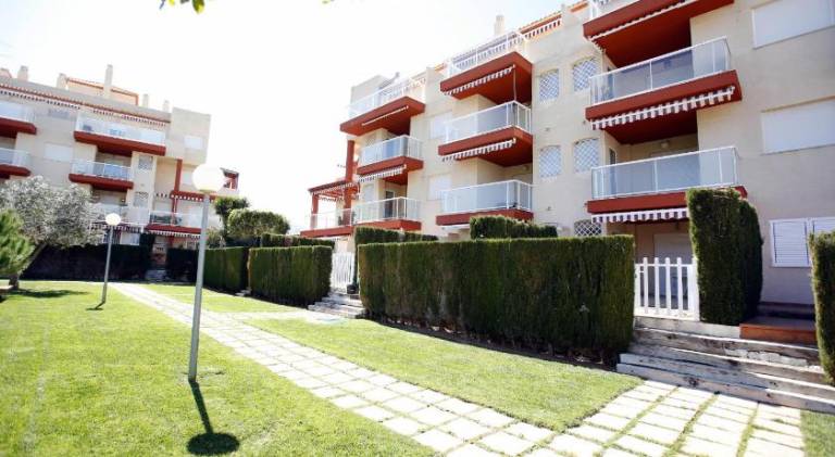 Holiday apartment with pool — photo 4