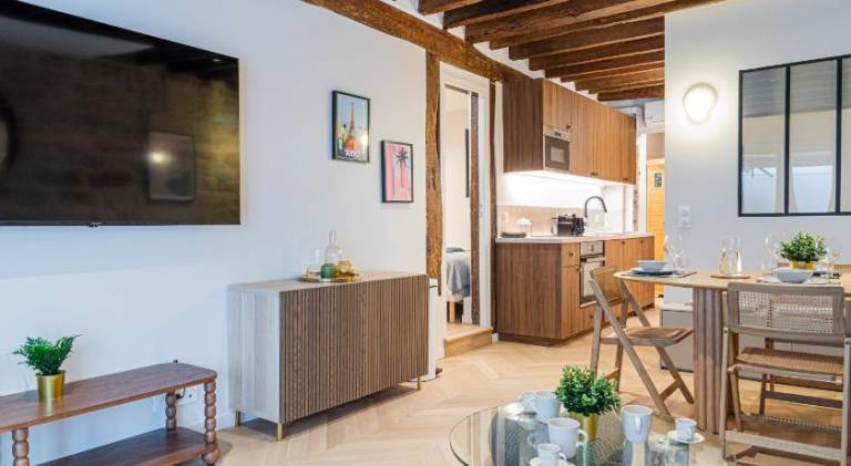 Apartment with hot tub & sauna | Near Notre-Dame de Paris — photo 3