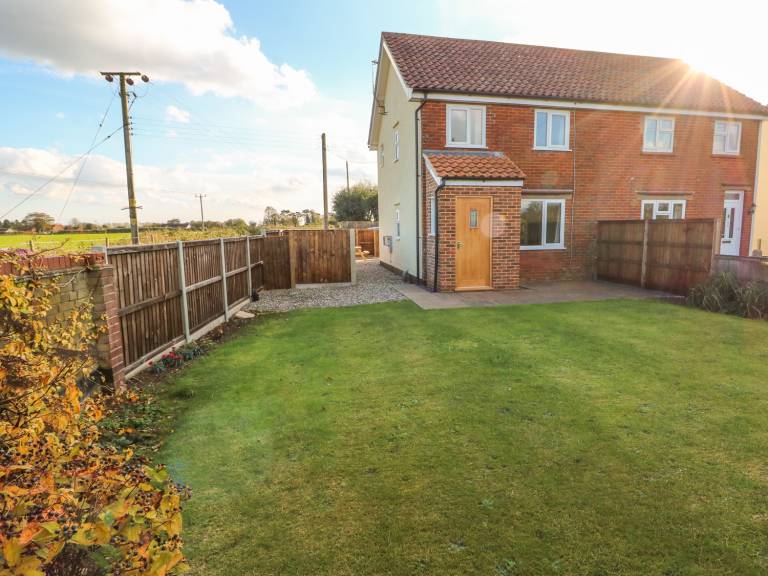 Cottage Horning
